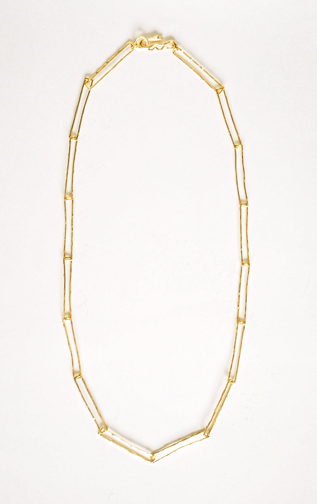 Minimal Chain Necklace