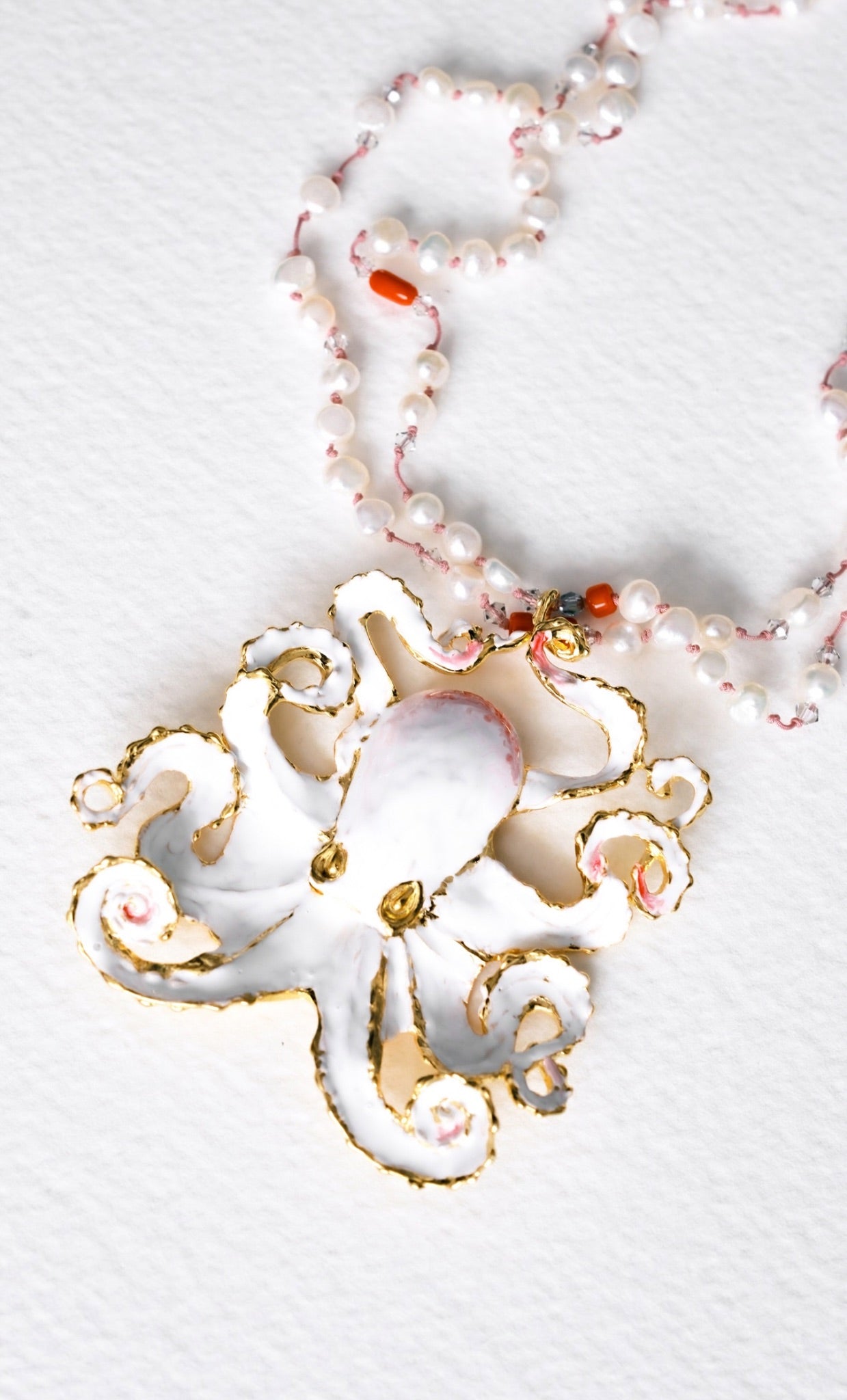 Incili White Octopus Kolye